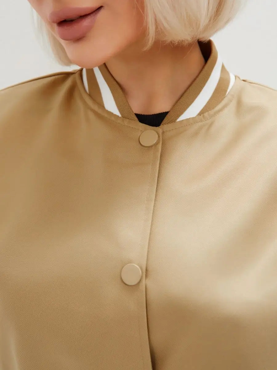 Oversized short zip-up bomber jacket