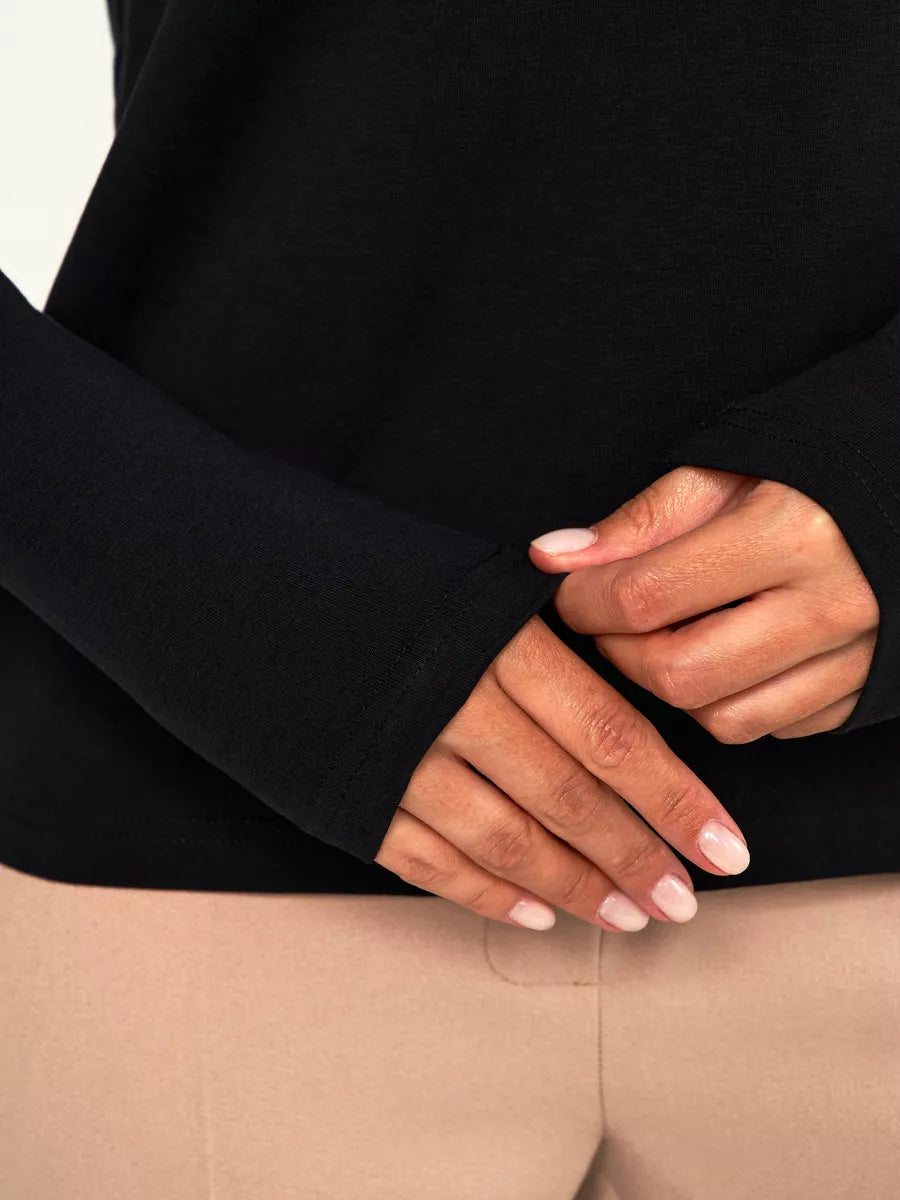 Classic knitted long sleeve top