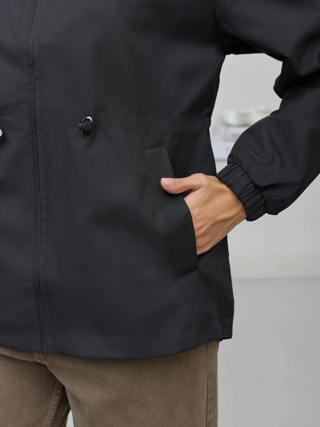 Autumn hooded windbreaker