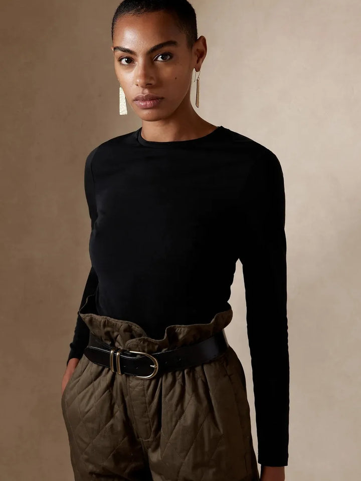 Classic knitted long sleeve top