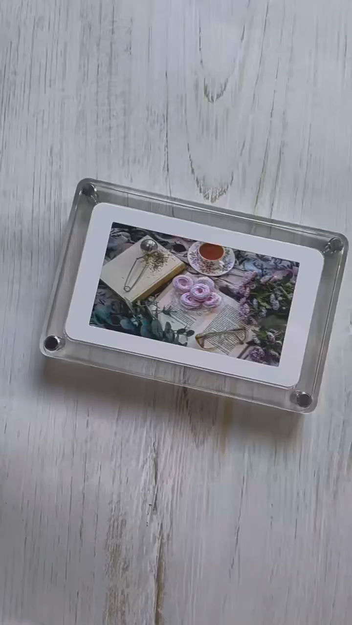 Digital Photo Frame (Auto Slideshow)